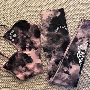 Stylish Pink and Black Leggings Set